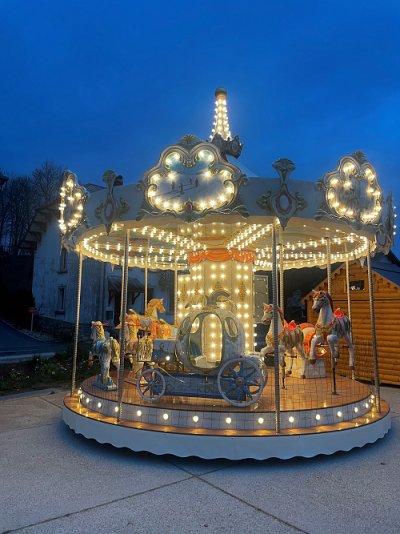 Location stand manège forain carrousel du Jura